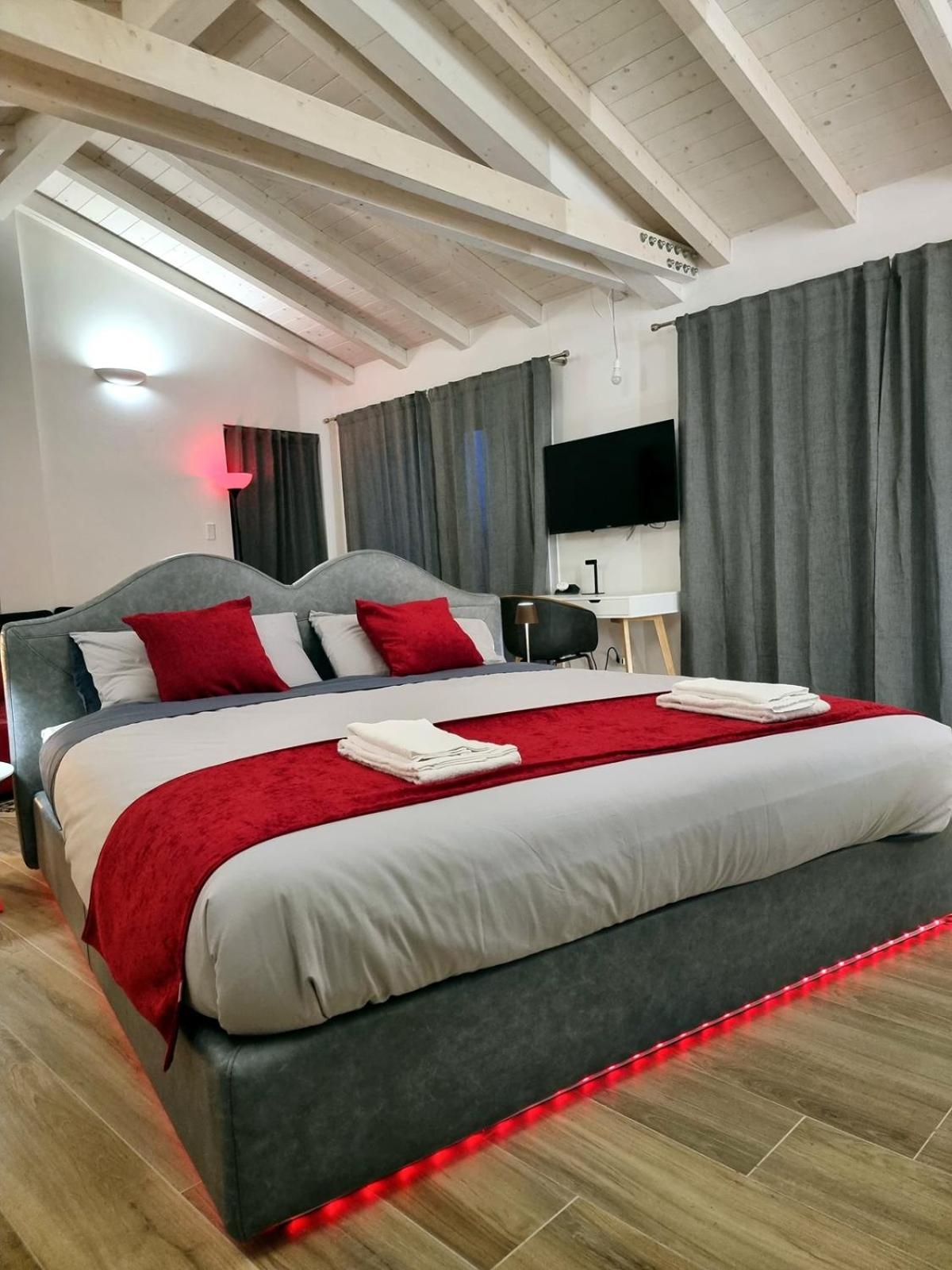 Garden Suite Bolonia Exterior foto