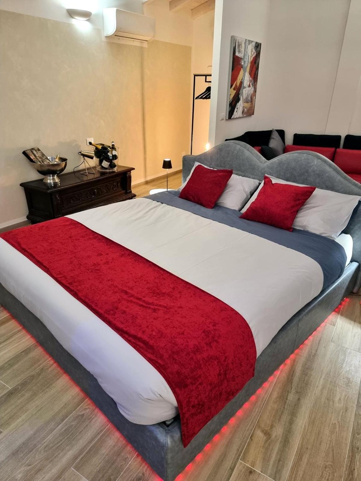 Garden Suite Bolonia Exterior foto